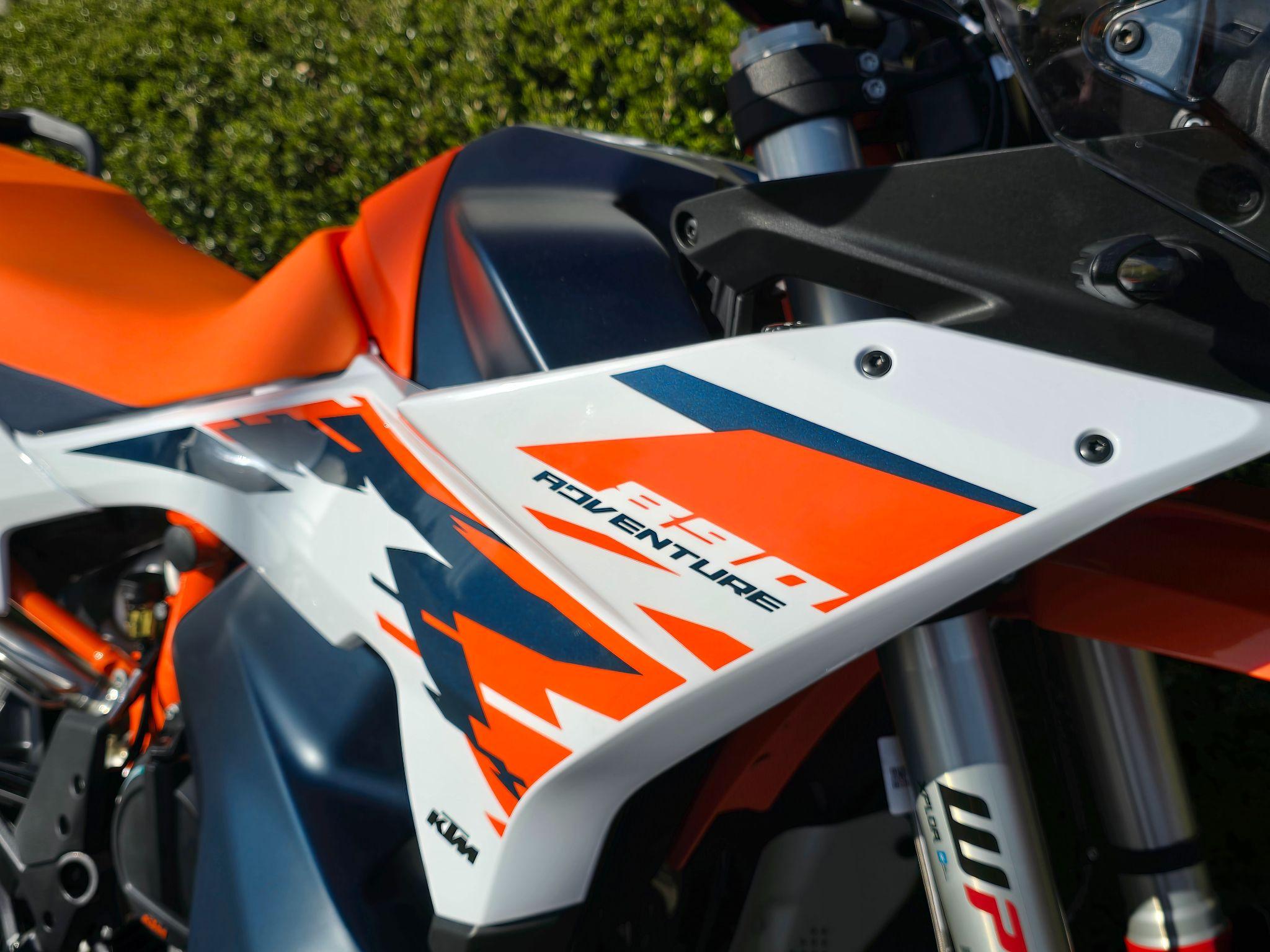 SOLD 2025 KTM 890 R Euro 5